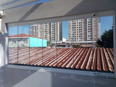 Instalação de Vidros em Sacadas no Ibirapuera